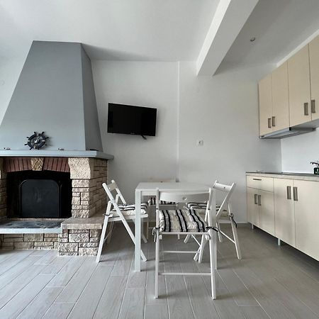 La Casa Al Mare Apart otel Mola Kalyva Dış mekan fotoğraf